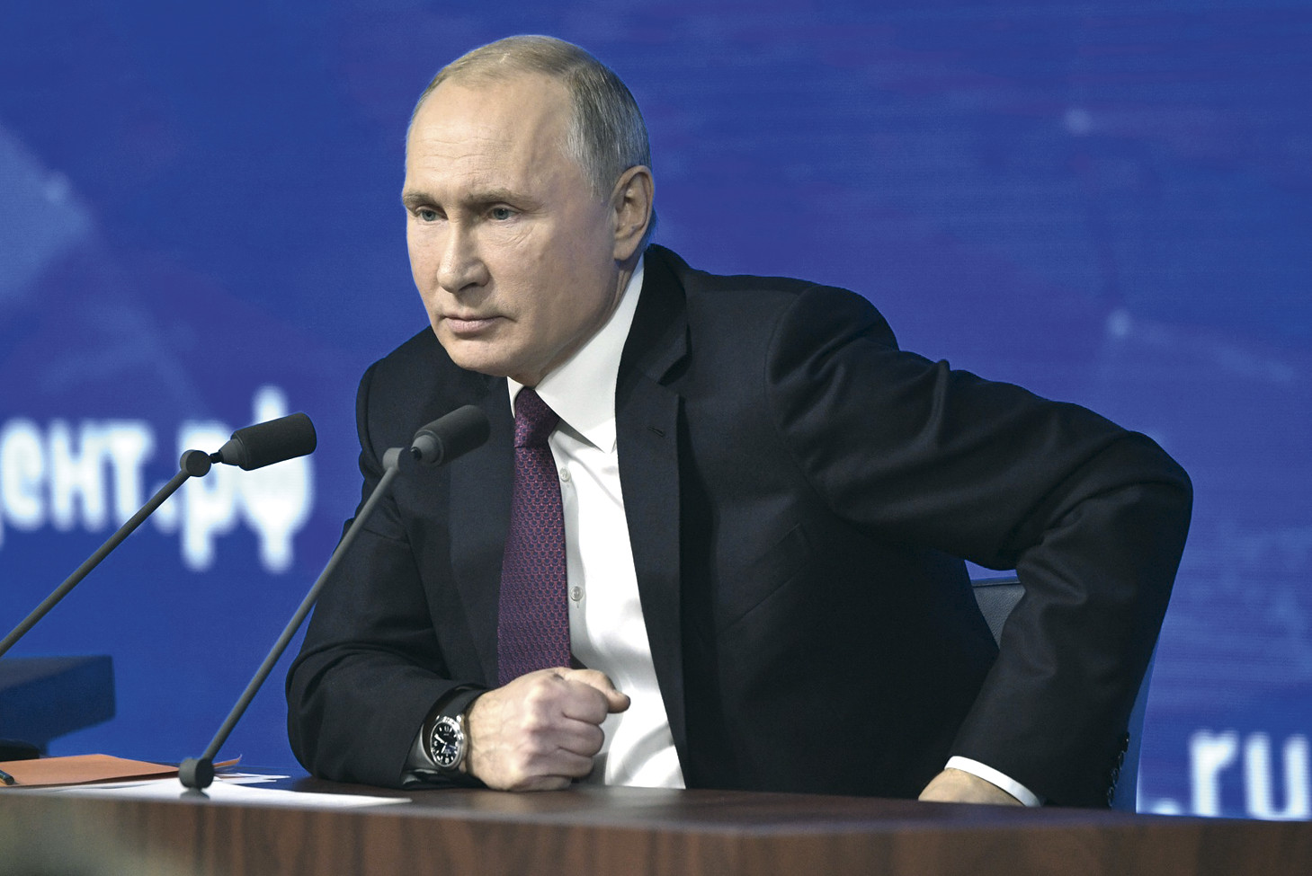  Владимир Путин: «Нам нужно переходить на цивилизованные способы финансирования строительной отрасли»