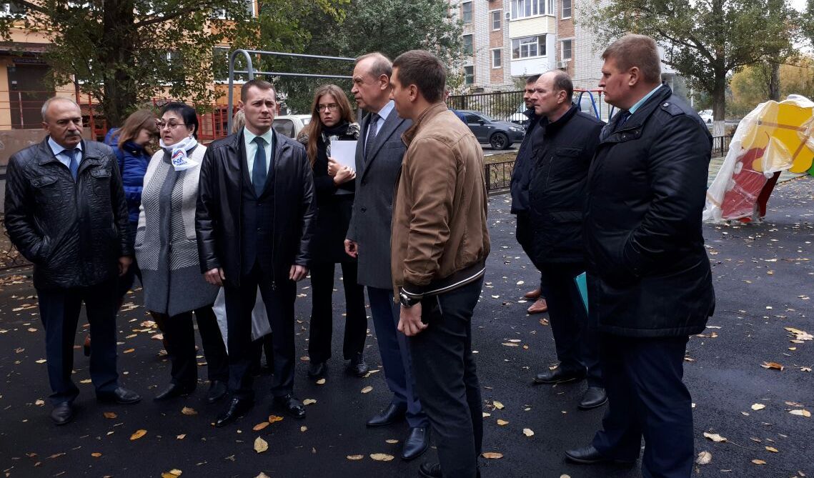 Работы по благоустройству в Азове будут завершены в срок